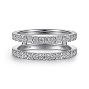 GABRIEL & CO "Contemporary" Ring Enhancer