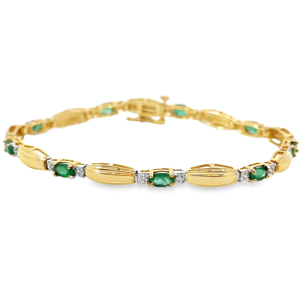 Yellow Gold Emerald and Diamond Fashion Bracelet