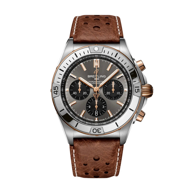 BREITLING - Chronomat B01 42 Triumph Edition