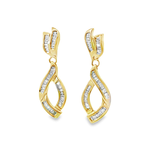 Yellow Gold Diamond Dangle Fashion Earrings