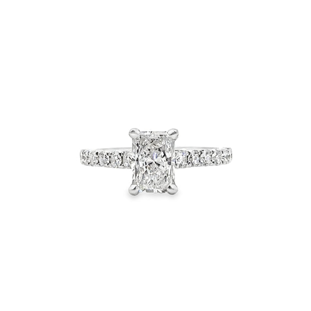 Lab Grown White Gold Radiant Cut Diamond Engagement Ring